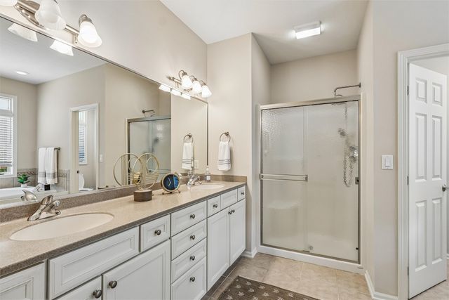 3615 152nd Street, Urbandale, IA 50323