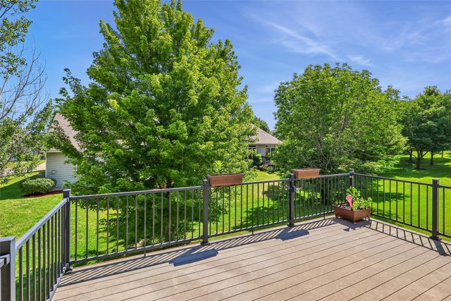 3615 152nd Street, Urbandale, IA 50323