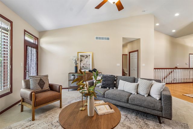 3615 152nd Street, Urbandale, IA 50323