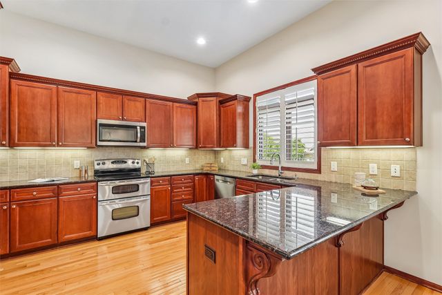 3615 152nd Street, Urbandale, IA 50323