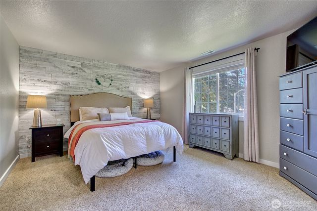 2000 212th Place SW, Brier, WA 98036