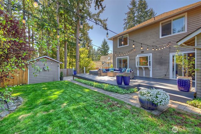 2000 212th Place SW, Brier, WA 98036