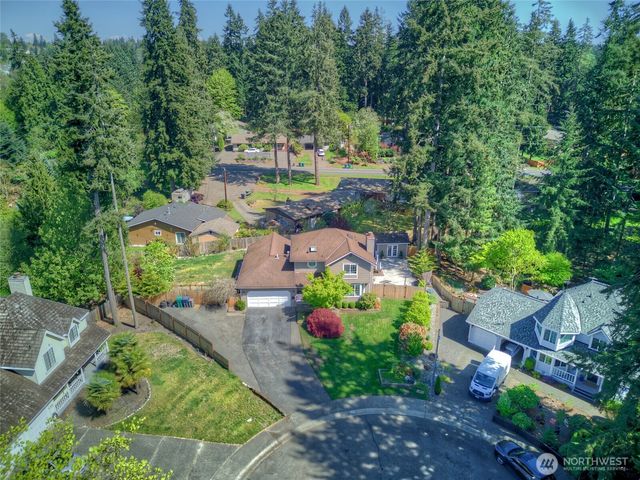 2000 212th Place SW, Brier, WA 98036