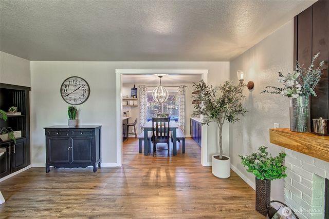 2000 212th Place SW, Brier, WA 98036