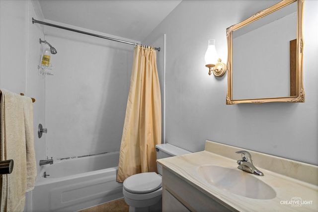 527-531 Prairie Street, Hinckley, IL 60520