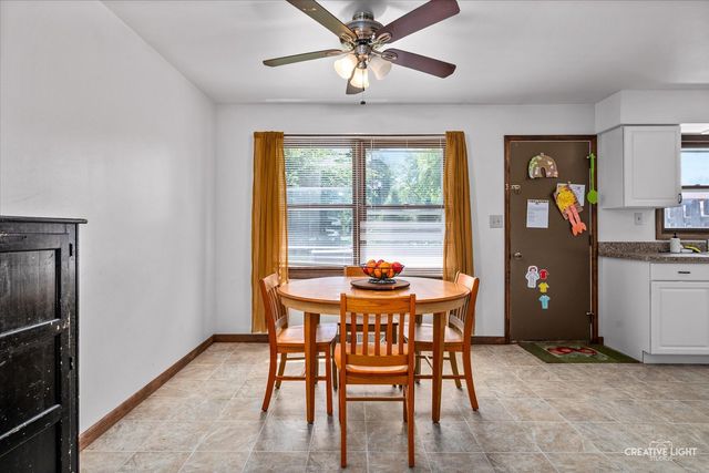 527-531 Prairie Street, Hinckley, IL 60520