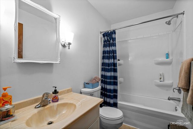 527-531 Prairie Street, Hinckley, IL 60520