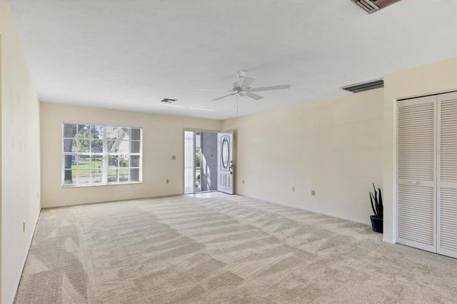 4223 OAKHURST CIRCLE E 3025, Sarasota, FL 34233