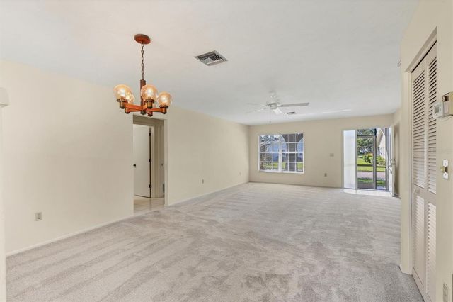 4223 OAKHURST CIRCLE E 3025, Sarasota, FL 34233