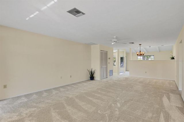 4223 OAKHURST CIRCLE E 3025, Sarasota, FL 34233