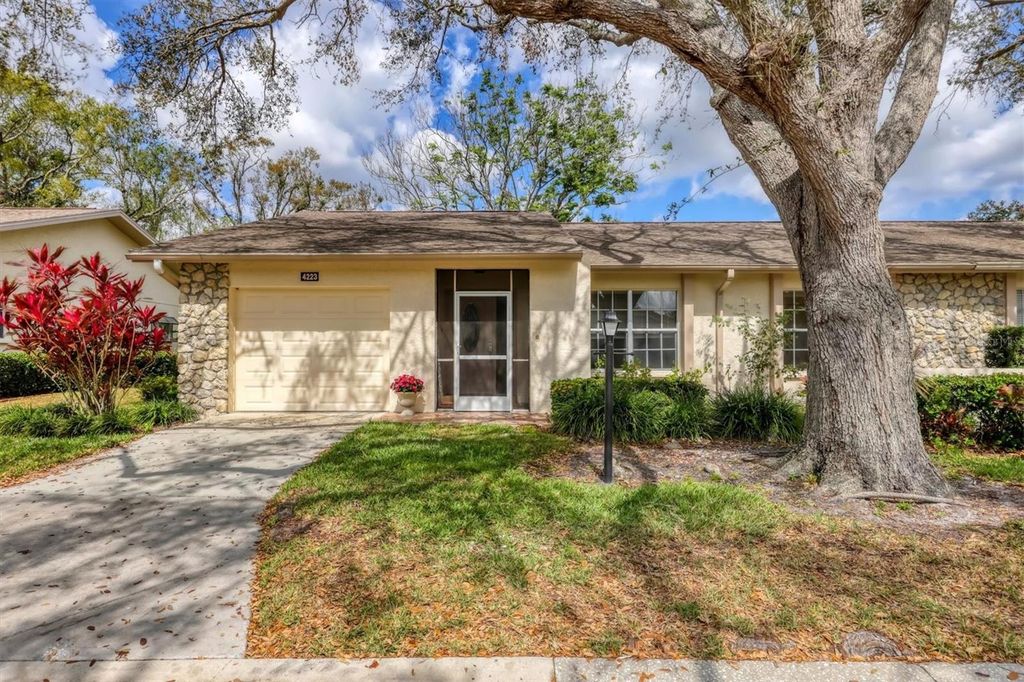 4223 OAKHURST CIRCLE E 3025, Sarasota, FL 34233