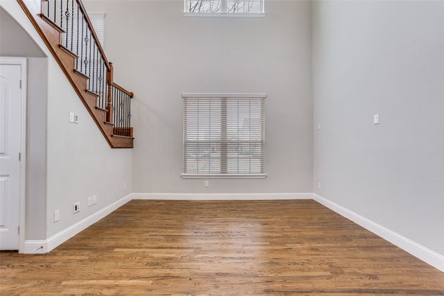 869 Rohan Drive, Richardson, TX 75081