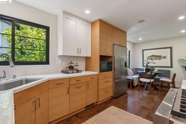 5739 Presley Way, Oakland, CA 94618