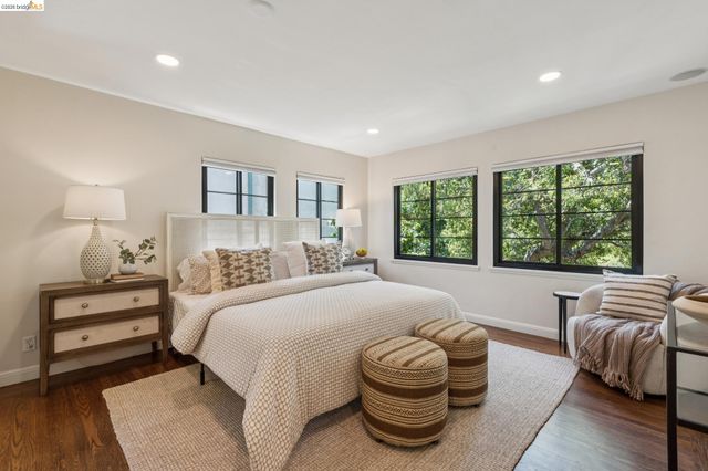 5739 Presley Way, Oakland, CA 94618
