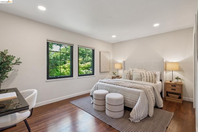5739 Presley Way, Oakland, CA 94618