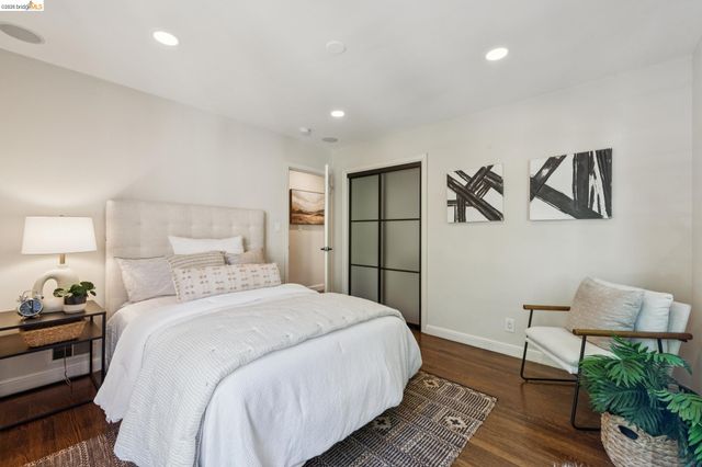 5739 Presley Way, Oakland, CA 94618