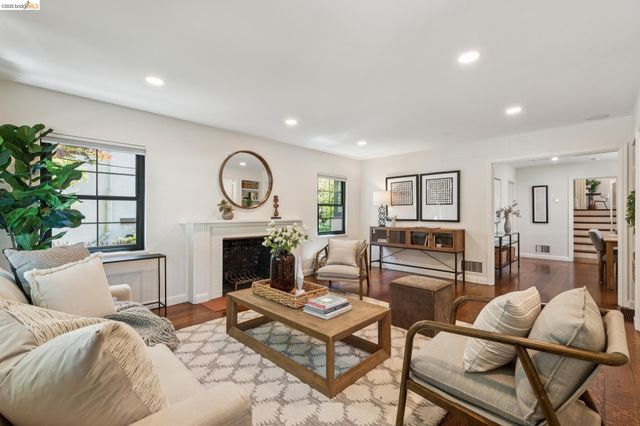 5739 Presley Way, Oakland, CA 94618