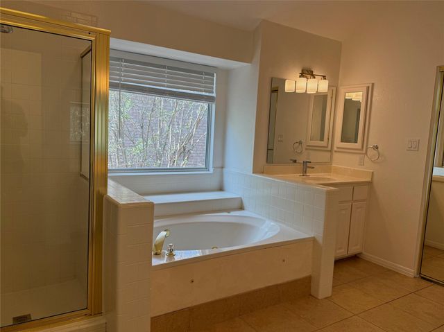 11112 Marden LN, Austin, TX 78739