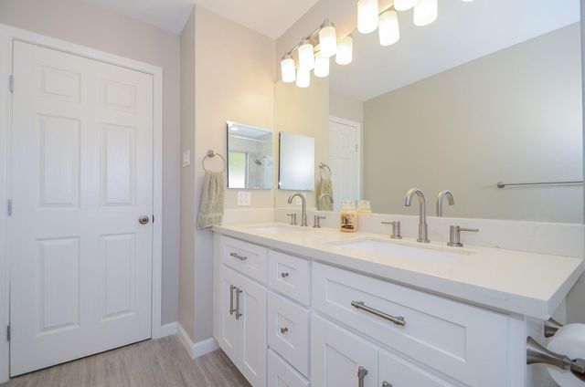 2339 Bent River Drive, Sugar Land, TX 77479