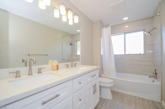2339 Bent River Drive, Sugar Land, TX 77479