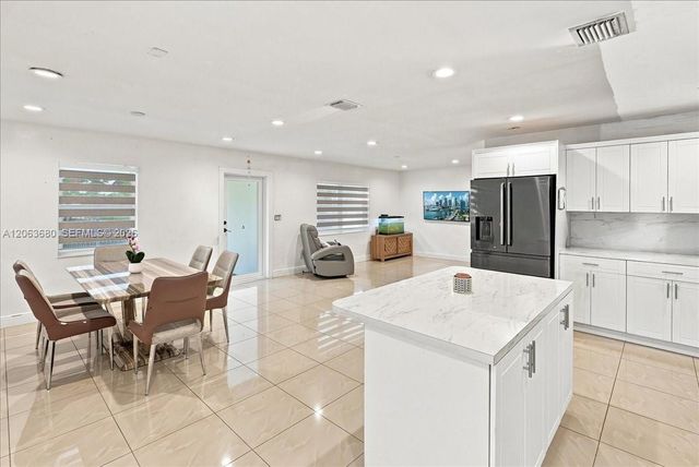 20340 NW 42nd Avenue, Miami Gardens, FL 33055