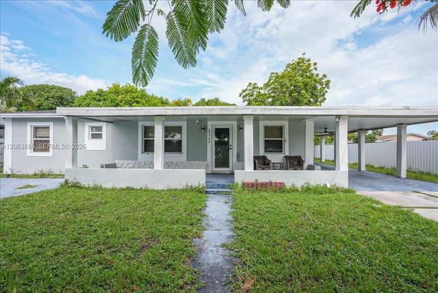 20340 NW 42nd Avenue, Miami Gardens, FL 33055