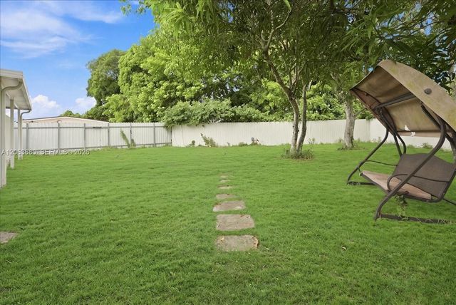 20340 NW 42nd Avenue, Miami Gardens, FL 33055