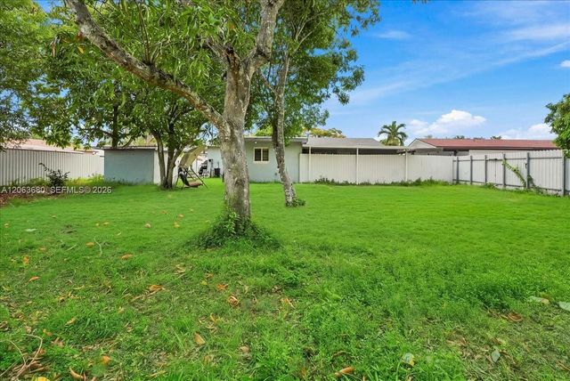 20340 NW 42nd Avenue, Miami Gardens, FL 33055