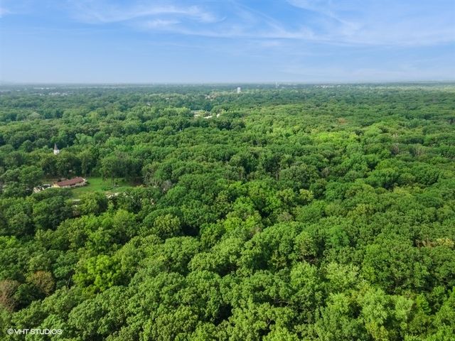3506 W Oakhill Drive, Crete, IL 60417