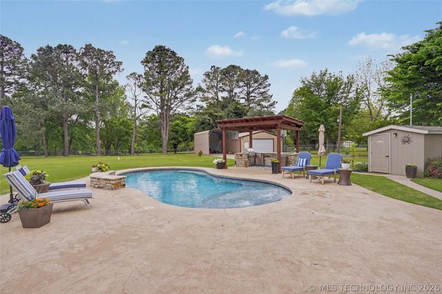12440 E 132nd Street S, Broken Arrow, OK 74011