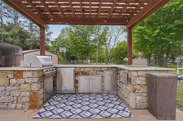 12440 E 132nd Street S, Broken Arrow, OK 74011