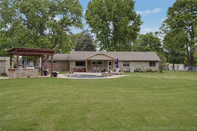 12440 E 132nd Street S, Broken Arrow, OK 74011
