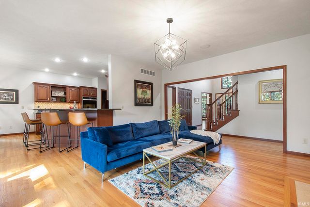 26252 Woodsong Court, South Bend, IN 46628