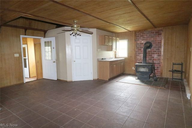 1041 County Road 14, Rayland, OH 43943