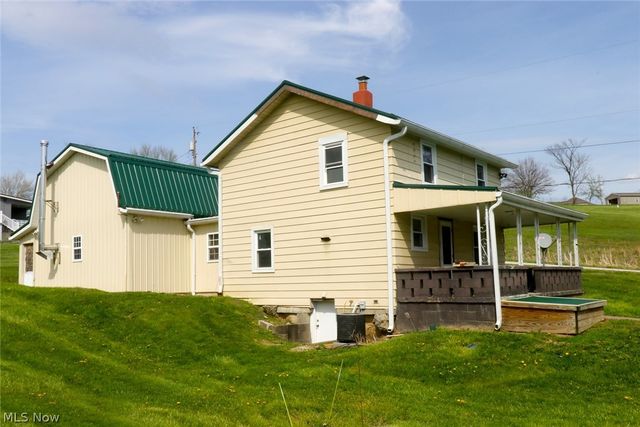 1041 County Road 14, Rayland, OH 43943