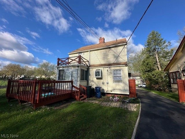 1011 Yellowstone Road, Cleveland Heights, OH 44121