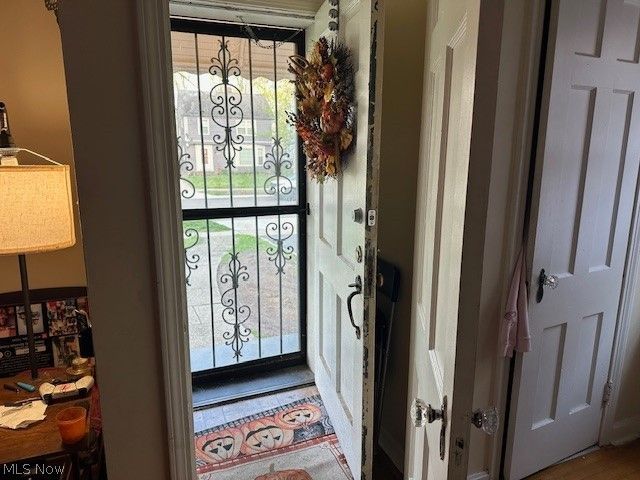 1011 Yellowstone Road, Cleveland Heights, OH 44121