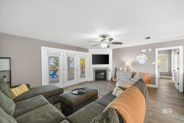9581 S Bay Road, Foley, AL 36535