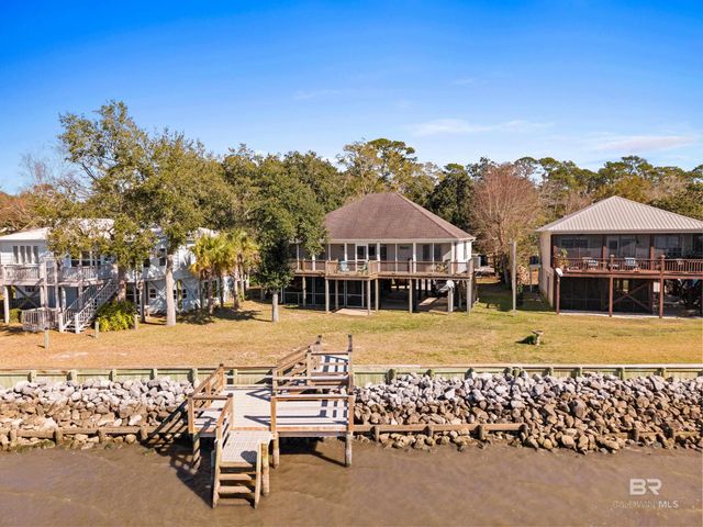9581 S Bay Road, Foley, AL 36535