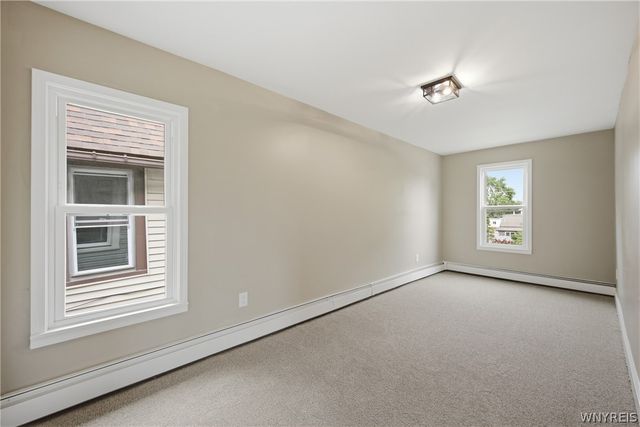 38 Carruthers Place, North Tonawanda, NY 14120