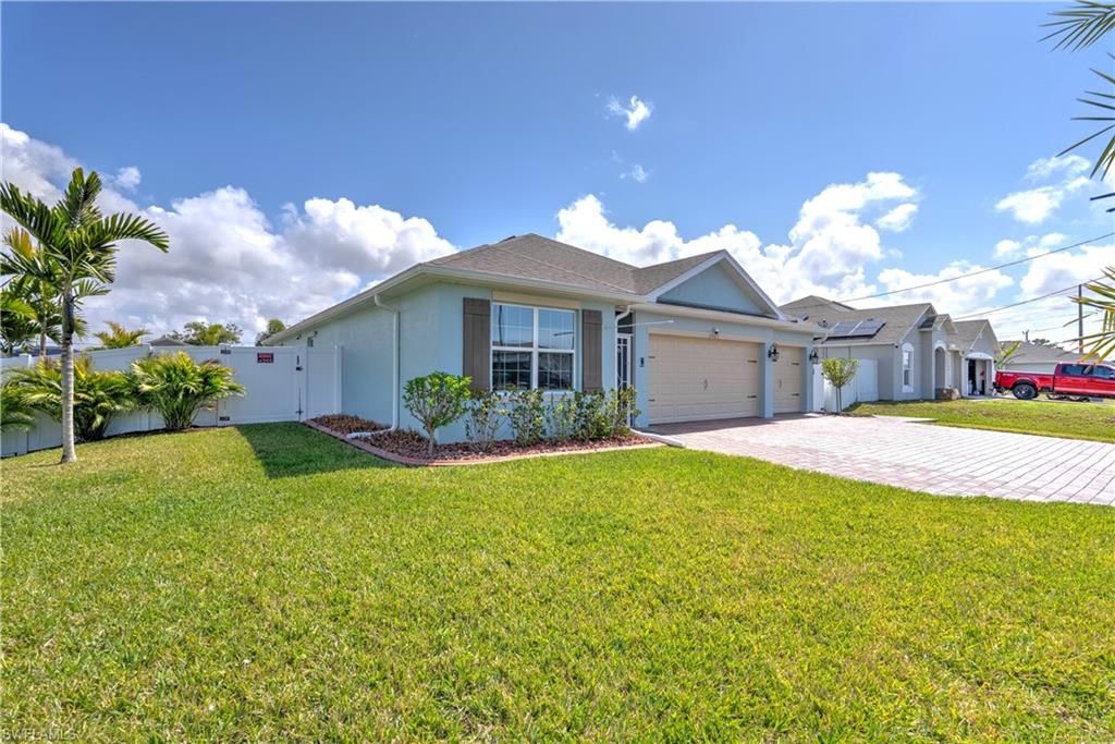 2501 NW 20th PL, CAPE CORAL, FL 33993 — exterior