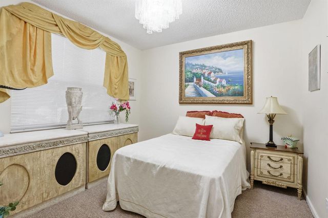 7821 Dorchester Road, Boynton Beach, FL 33472