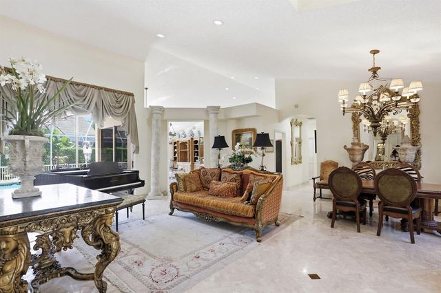 7821 Dorchester Road, Boynton Beach, FL 33472