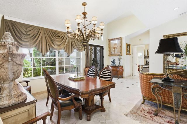 7821 Dorchester Road, Boynton Beach, FL 33472