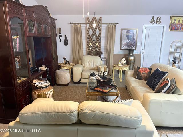 6214 Saphire Lane, Biloxi, MS 39532
