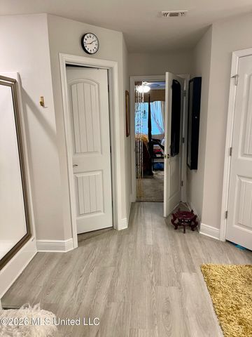 6214 Saphire Lane, Biloxi, MS 39532