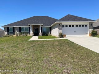 6214 Saphire Lane, Biloxi, MS 39532