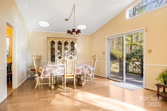 31 Covewood Road, Asheville, NC 28805