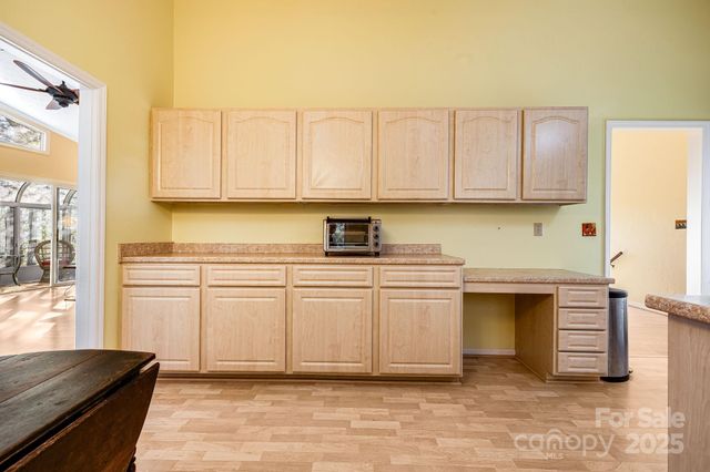 31 Covewood Road, Asheville, NC 28805