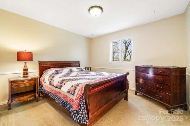 31 Covewood Road, Asheville, NC 28805